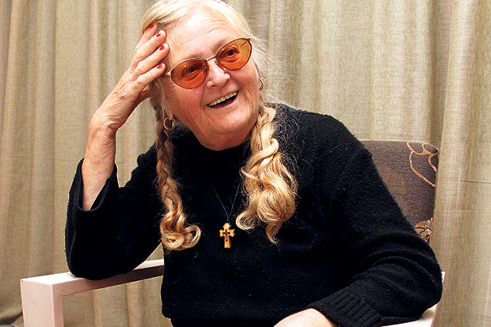 MICA JE UMRLA U STARAČKOM DOMU, BILA JE DEMENTNA! Čekala je sina da dođe iz FRANCUSKE, ali ga nije dočekala...