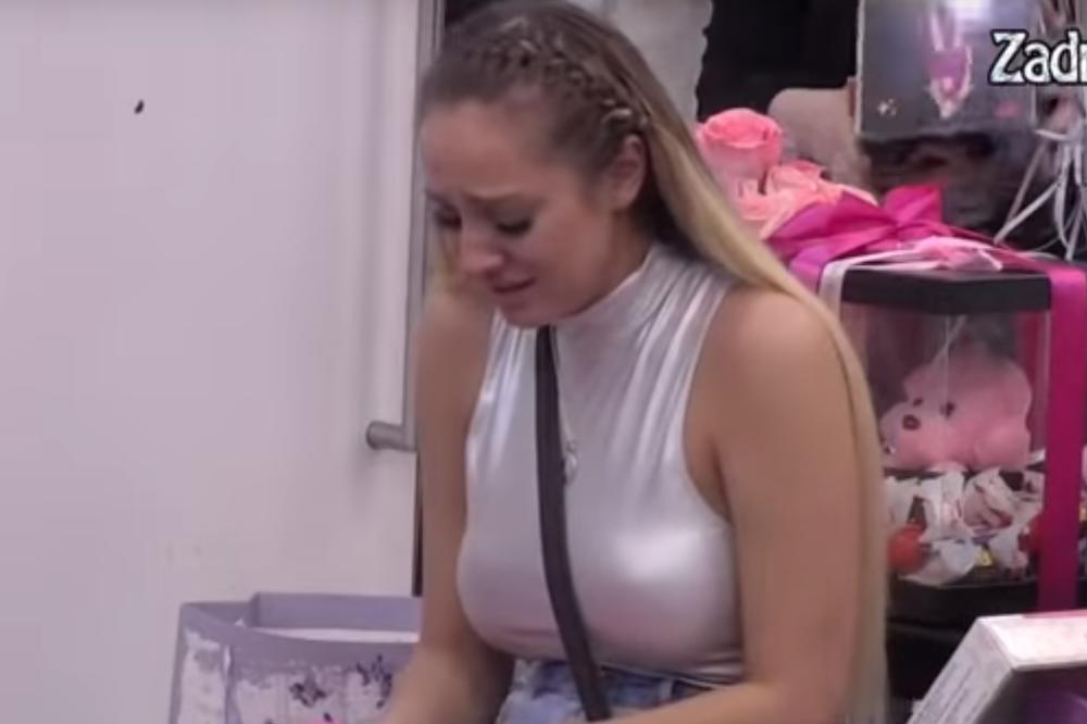 MARKO IZLJUBOMORISAO ZBOG SLOBE NA LUNINOM ROĐENDANU, SAD SE OGLASIO PEVAČ: Miljković KOMPLEKSAŠ! Pljušte PROZIVKE!