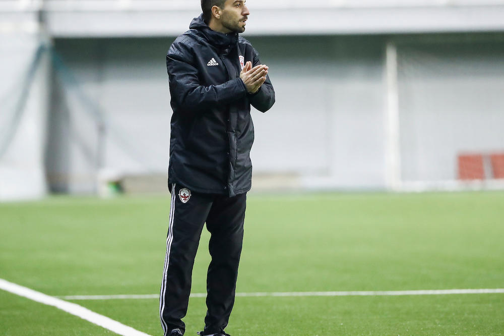 NA KLUPI JE BIO SAMO TRI NEDELJE: Radnički opet ostao bez trenera!