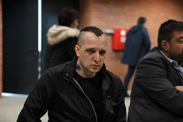 ZORAN NEĆE DA PRIČA O JELENINOM UBISTVU, PA SE OGLASIO OTAC: Evo šta je Vladimir rekao o optuženom sinu, ŠOKANTNO