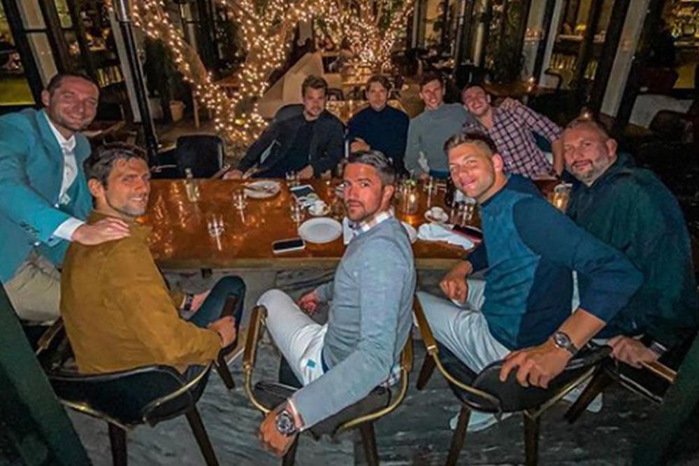 ĐOKOVIĆ OKUPIO SRPSKE TENISERE NA BEVERLI HILSU: Među njima je bio i jedan ULJEZ! Koronavirus je bio glavna tema!