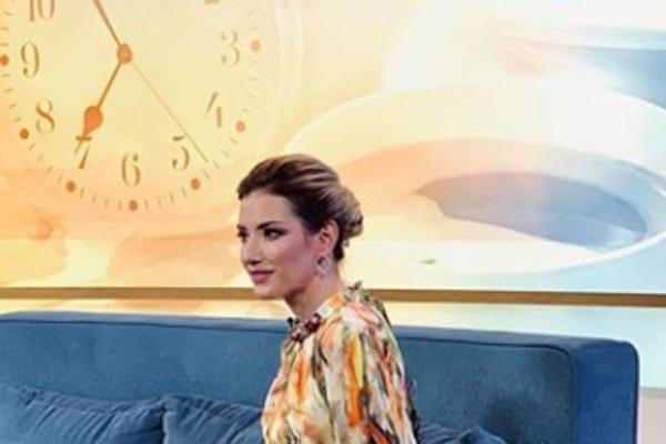 JOVANA JOKSIMOVIĆ SE VRATILA U HALJINU! Svi bruje o njenom novom stajlingu, ovo joj je najbolje do sada!