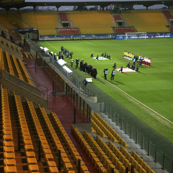 USKORO ĆE SE POJAVITI PRVI SLUČAJ KORONAVIRUSA U CRNOJ GORI? Navodno je zaraženi bio na OVOJ UTAKMICI!