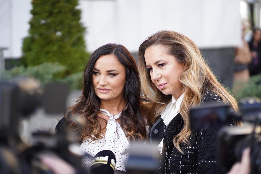 PRESREĆNE BAKE MALOG ALEKSANDRA EMOTIVNO DOŽIVELE ČIN! A, onda OTKRILE zbog čega su PLAKALE