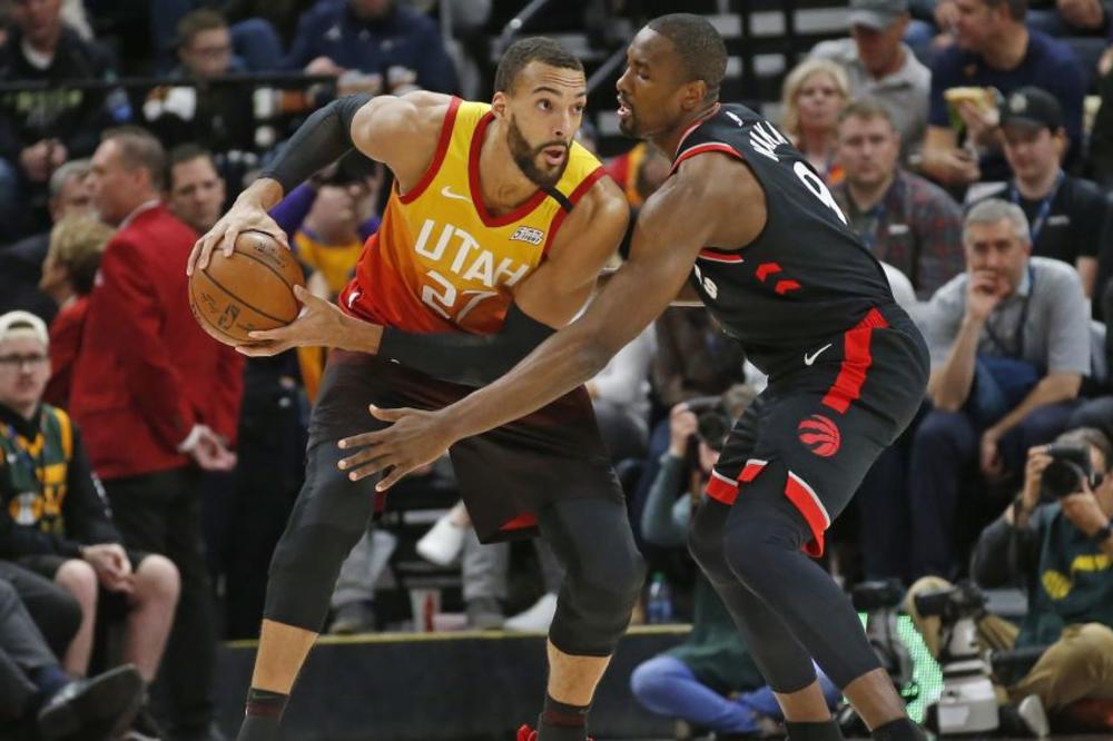 LJUBIO JE LOPTU KOJOM JE GOBER IZVODIO BACANJA: Ovaj NBA igrač je sad najugroženiji da je zaražen koronavirusom!