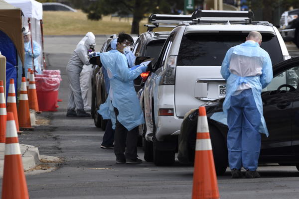 OVO JE ČOVEK KOJI JE PRVI PREMINUO OD KORONE: Bolovao je od drugih bolesti, ovo su svi detalji
