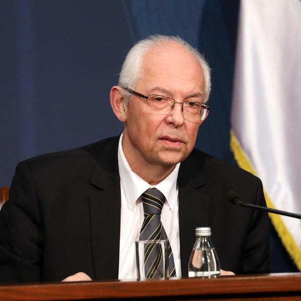 EPIDEMIOLOG PREDRAG KON NAVEO KOLIKO JOŠ MORAMO IZDRŽATI: Ako hoćemo da pobedimo bolest, ovo su uslovi