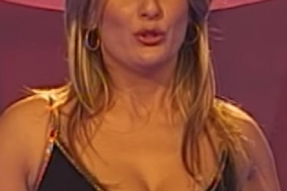 SEĆATE LI SE OVE PEVAČICE: Njen hit uzdrmao je Balkan, udala se za BOGATAŠA i nestala, EVO KAKO DANAS IZGLEDA!