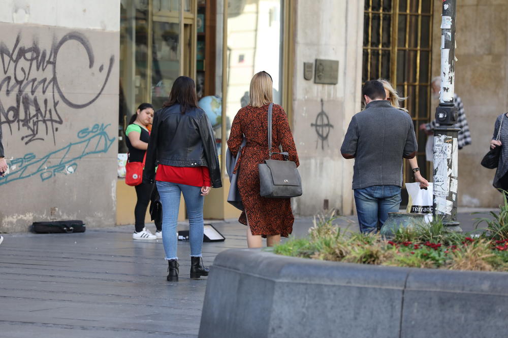 POJAVIO SE SAJT KOJI NUDI SRPKINJE STRANCIMA: Oglasio se ADVOKAT, pomenuo PREVARU "Boris i Nataša"