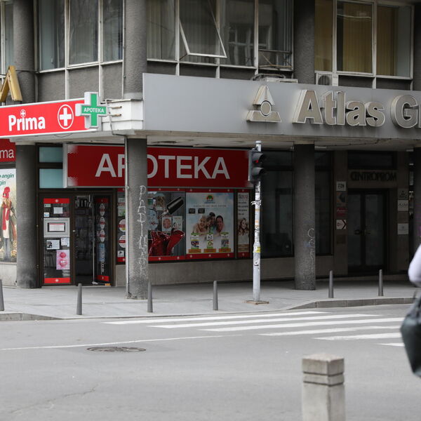 Hitno povučen lek za koji nema zamene! Sklonjen sa rafova svih apoteka, evo šta da radite ako ga korisite!