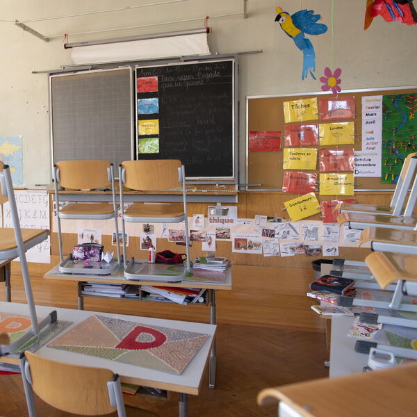 PRIPREMA SE PLAN ZA UČENJE OD KUĆE: Đaci u srpskim školama će lekcije učiti sa programa RTS-a!