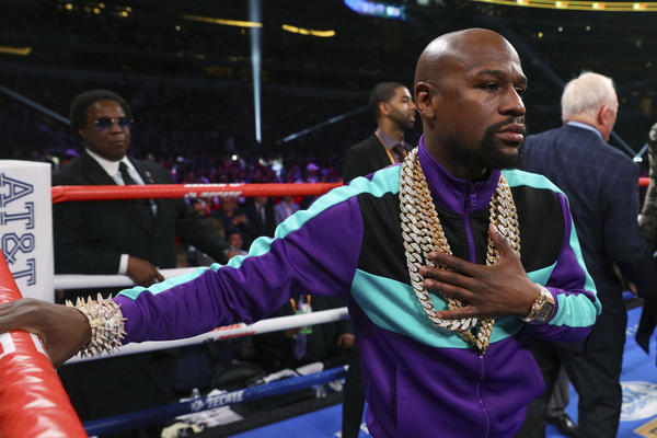 ON JE OPUŠTENO MOGAO DA KUPI I ČELSI I NJIH: Mejveder postaje vlasnik NBA franšize!