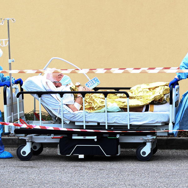 DA LI STE ČULI ZA "KOVID STOPALO"? To je novi simptom koronavirusa! Do sada se ovo nije znalo!