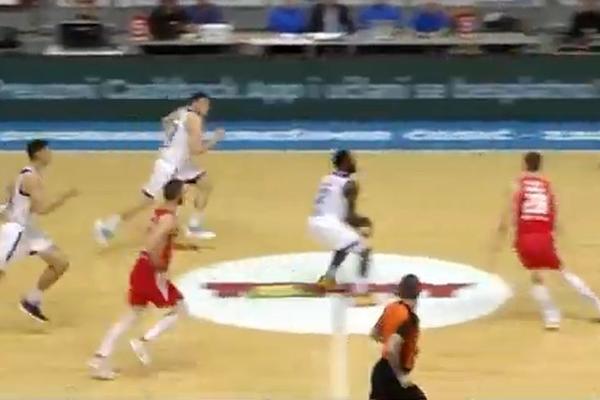 AMERIKANAC RASKINUO UGOVOR I OTIŠAO KUĆI: U završnici ABA lige ostali bez najboljeg igrača zbog koronavirusa!