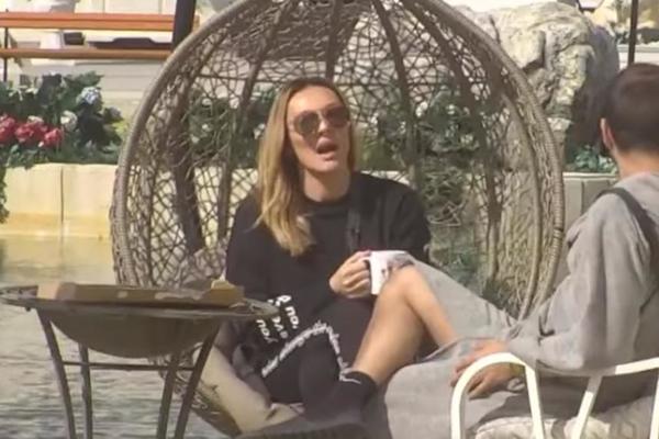 ANABELA UZ PRVU JUTARNJU KAFU OPLELA PO RADANOVIĆU! Otkrila šta je ZAISTA MISLILA sve ove godine o Kiji i njemu!