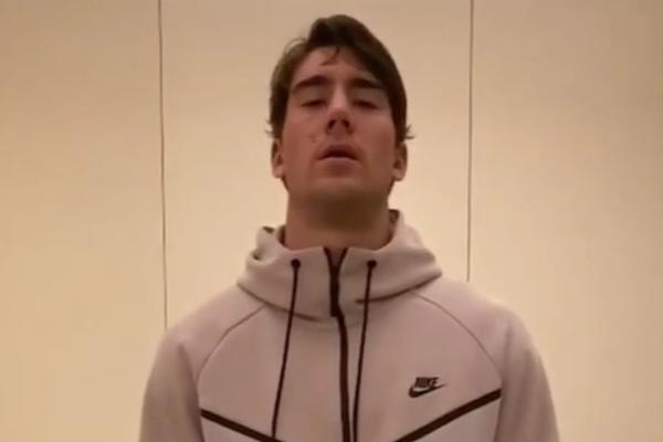 MA DA LI JE OVO MOGUĆE? Niste imali pojma koliko DUŠAN VLAHOVIĆ IMA GODINA, sada je jasno