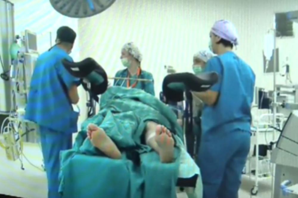 DEČKO (33) IZ VLASOTINCA IZAZVAO UDES, povređenog druga odvezao u bolnicu I REKAO DA JE PAO SA TERASE! Provaljen je