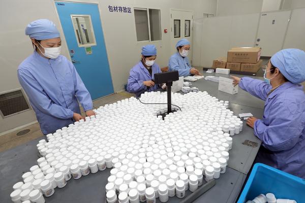 NOVI SLUČAJEVI ZARAZE U CRNOJ GORI: Ukupno 16 osoba pozitivno na korona virus