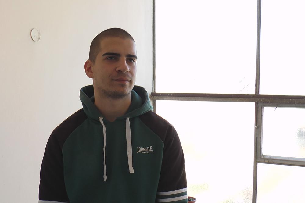 OVOM MOMKU SVI DA SKINEMO KAPU! Luka u jeku KORONA VIRUSA pokazao šta je PRAVA HUMANOST, TU JE ZA SVE STARE