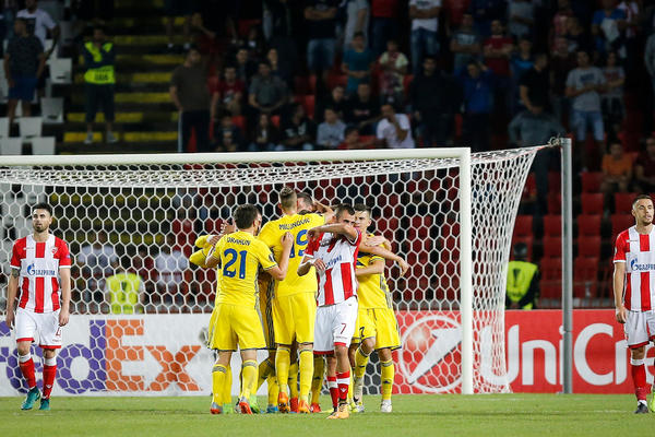 NJIMA KORONAVIRUS BAŠ NIŠTA NE MOŽE, ILI ONI BAR TAKO MISLE: Samo u jednoj evropskoj zemlji još se igra fudbal!