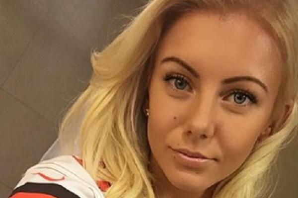 OD LEPE ATLETIČARKE NISMO NA OVO NAVIKLI: Ima dete i muža, ali sada se skinula pred svima - fanovi ostali zatečeni!