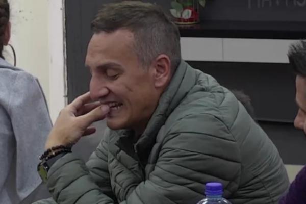 NAJJAČI BISER GAGIJA ĐOGANIJA KOJI MU OPRAŠTAMO: Ljudi, stigao je LAPSUS GODINE