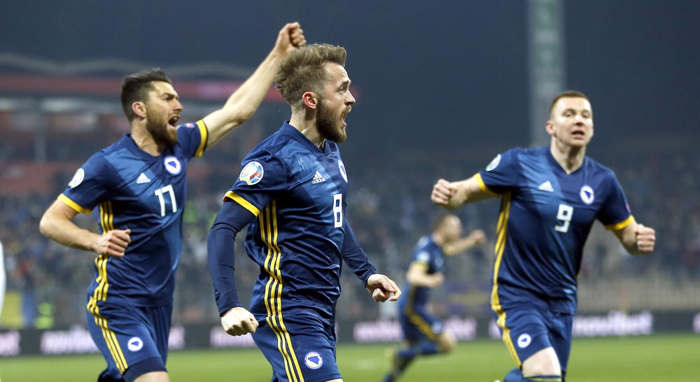 Mnogi su napali Zukanovića (17) zbog neodgovornog postupka i ponašanja