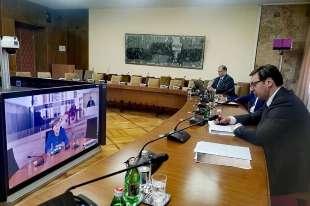 O KORONI S NEMAČKOM KANCELARKOM PUTEM VIDEO VEZE! U toku sastanak Vučića i Merkelove! (FOTO)