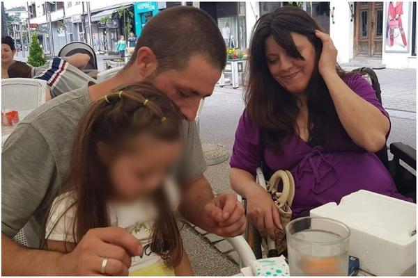 MARIJA JE U KOLICIMA, S MUŽEM ŽIVI U TROŠNOJ KUĆI: Uzeli su im dete, moramo im pomoći DA OPET BUDU ZAJEDNO!