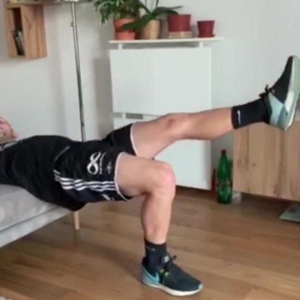 VIDEO KOJI ĆE VAM MNOGO POMOĆI: Pogledajte kako igrač Partizana provodi vreme u karantinu!