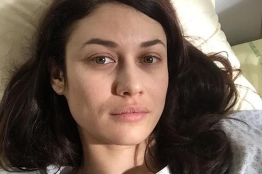 GLUMICA ZARAŽENA KORONOM SE JAVILA IZ KARANTINA: Bondova devojka otkrila LEK i šta je KLJUČNO ZA OPORAVAK!