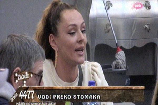 ZBOG PARA! Anabela ne može da preboli Slobu?