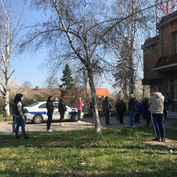 RACIJA U PADINJAKU: Svi koji su bili na OVOJ LOKACIJI, bili su opomenuti! PORUKA JE JASNA (FOTO)