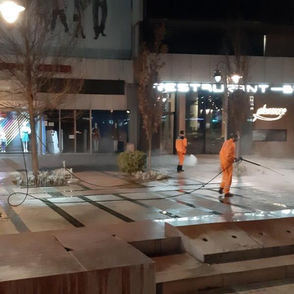 JKP MEDIANA POČELA SA DEZINFEKCIJOM ULICA U GRADU: I Niš preuzeo NEOPHODNE MERE! (VIDEO)
