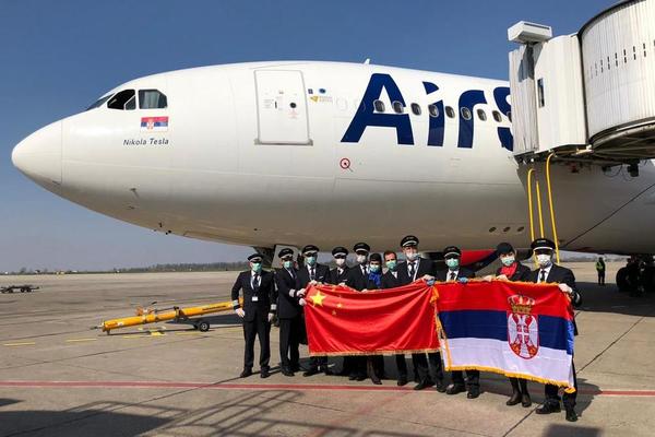 OVO JE POSADA KOJA JE OTIŠLA U ŠANGAJ PO POMOĆ OD KINEZA: NAŠI HEROJI IZ ER SRBIJE su na putu po medicinsku opremu