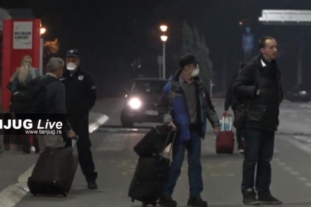 SINOĆ KASNO JE U BEOGRAD SLETEO SPECIJALNI AVION: Dolazak ovih ljudi svi smo čekali