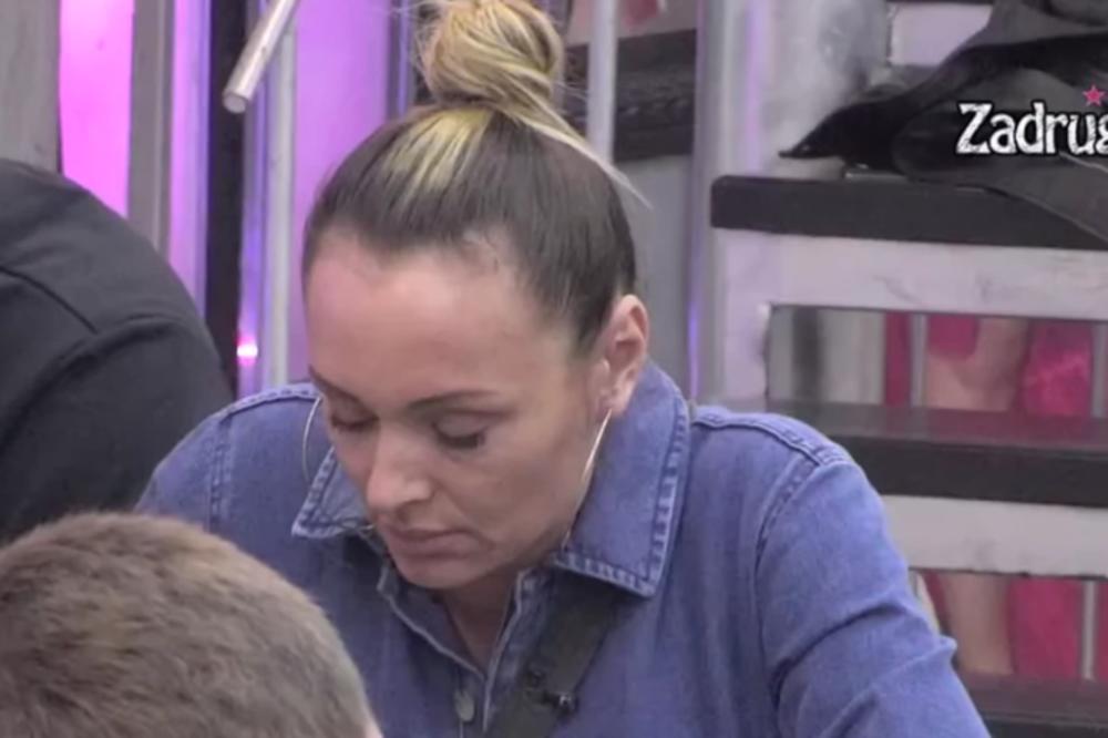 ANABELA SROZALA LUNU REČIMA UPUĆENIM MILICI KEMEZ: Žamo mi je što nisi moja ĆERKA