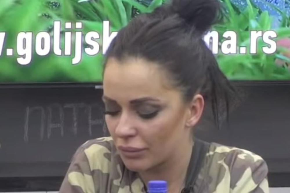 ZADRUGARKU KOD KUĆE SAČEKALA VELIKA DRAMA: Peca joj ima temperaturu, mora da ga vodi na testiranje!