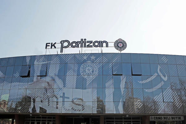 KATASTROFA U HUMSKOJ: Partizan odustao od takmičenja u Evropi!