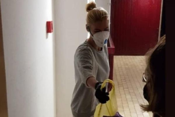 NATAŠA BEKVALAC DOŽIVELA NAPAD PANIKE, PA TRAŽILA HITNU POMOĆ! Pisala poruke Emini Jahović, sve procurelo u JAVNOST