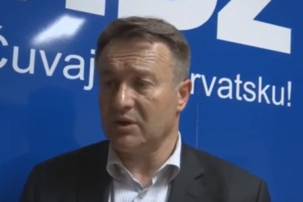 SKANDAL, POLITIČAR I NJEGOV SIN NAPRAVILI KORONA ŽURKU! Policija ih rasterala!