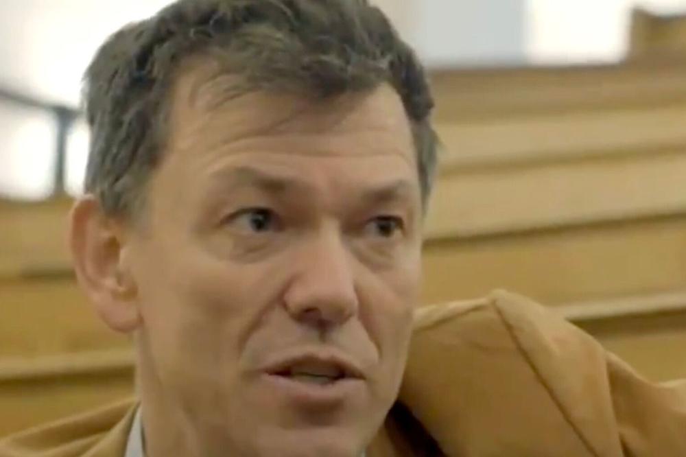 NAJVEĆI EKSPERT OBJASNIO RAZLIKU IZMEĐU OBIČNOG GRIPA I KORONE I OPISAO CEO TOK LEČENJA: Biće strašno za mnoge