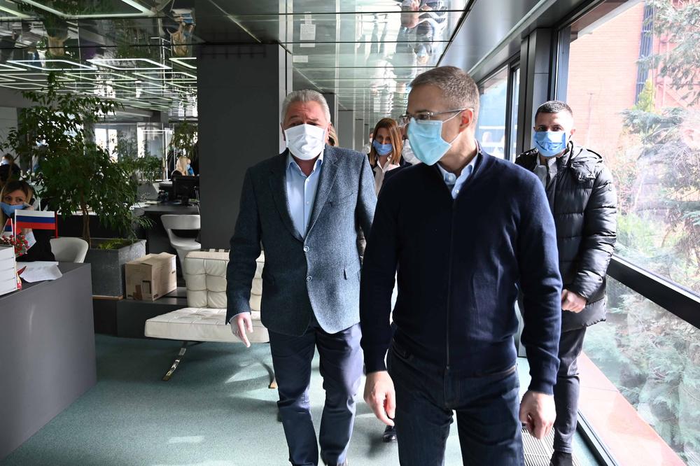 STEFANOVIĆ OBIŠAO VOLONTERE I PRIPADNIKE MUP-A U RAKOVICI! Onda je poslao posebnu poruku SVIMA!