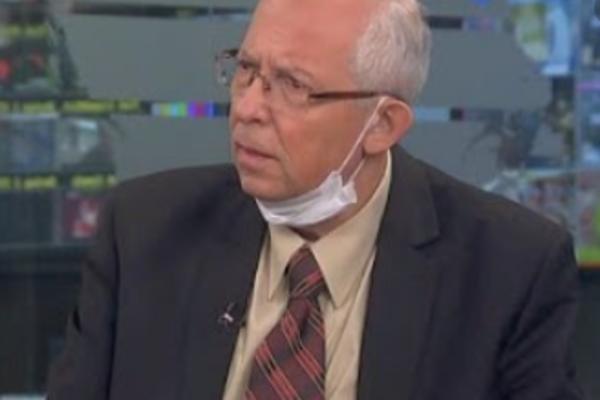 NEMA VIŠE LEČENJA KOD KUĆE, SADA SVI MORAJU OVDE! Kon bez dlake na jeziku, sve je rekao!