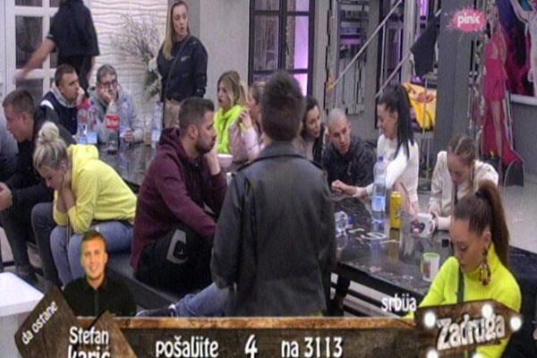 ANABELA OPTUŽUJE GAGIJA I MARKA DA SU AGRESIVNI, A ONA JE TA KOJA PRETI: Pred milionima rekla Luni da će je tući