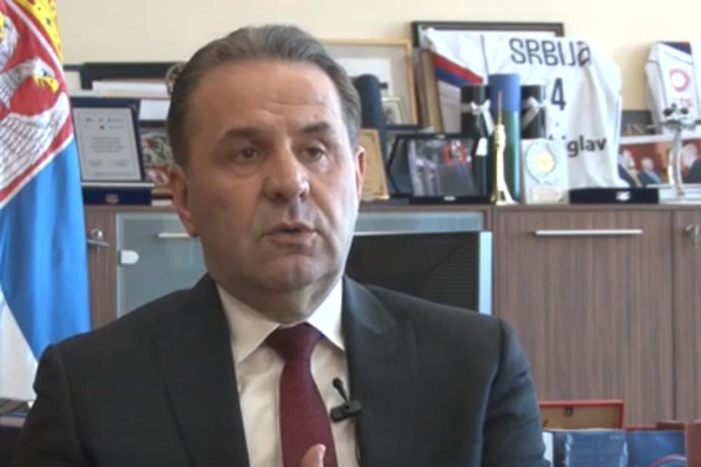RASIM LJAJIĆ SAOPŠTIO: Ove nedelje sve apoteke dobijaju maske, ALI TO NIJE SVE