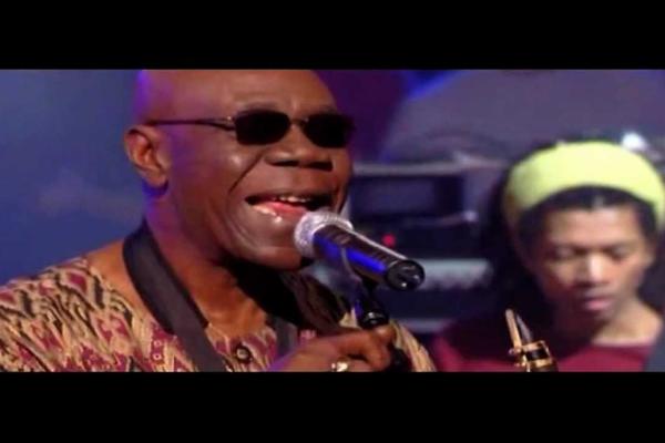 ČUVENI MUZIČAR UMRO OD KORONE! Tragedija u svetu džeza!