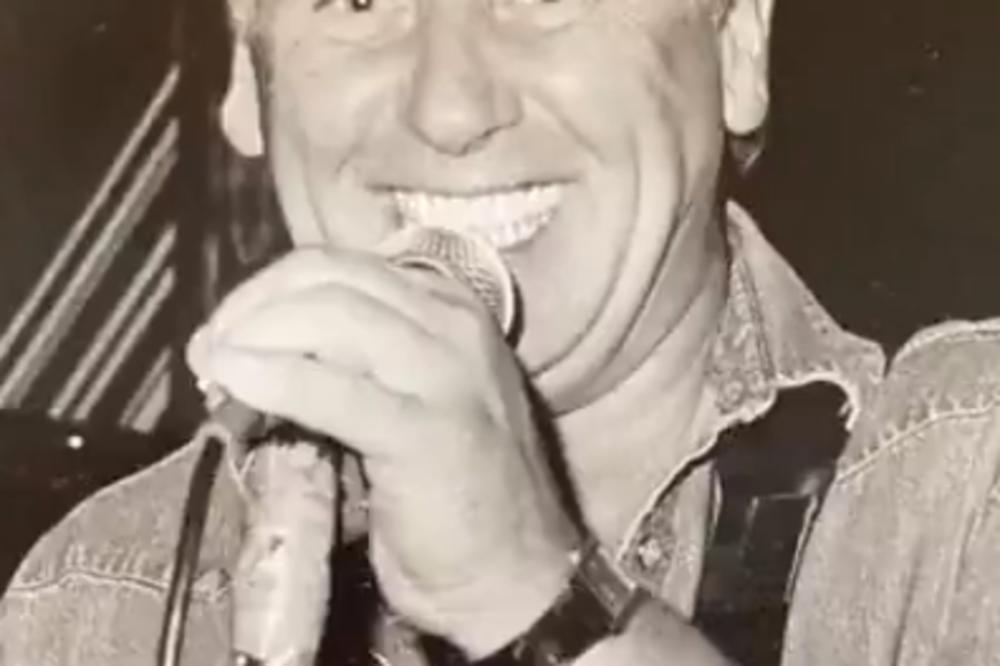 POP PEVAČ UMRO OD KORONAVIRUSA! JOŠ JEDNA SMRT NA JAVNOJ SCENI: Imao je srčane probleme, dijabetes, a sad i ovo