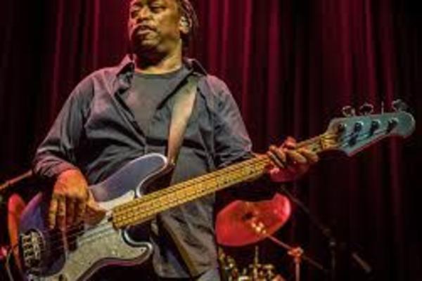 Basista Rolling Stonesa nastupiće na Nišvilu 2020 sa bendom Stone Raiders