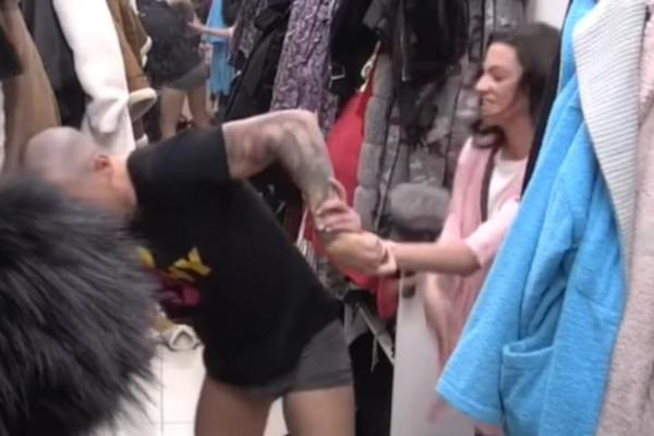 SELJAČINO SELJAČKA! ISPLIVAO SKANDALOZNI VIDEO TUČE: Tara i Matija demolirali pola Zadruge prilikom okršaja!